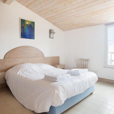 Maison Campanule La Flotte Luaran gambar