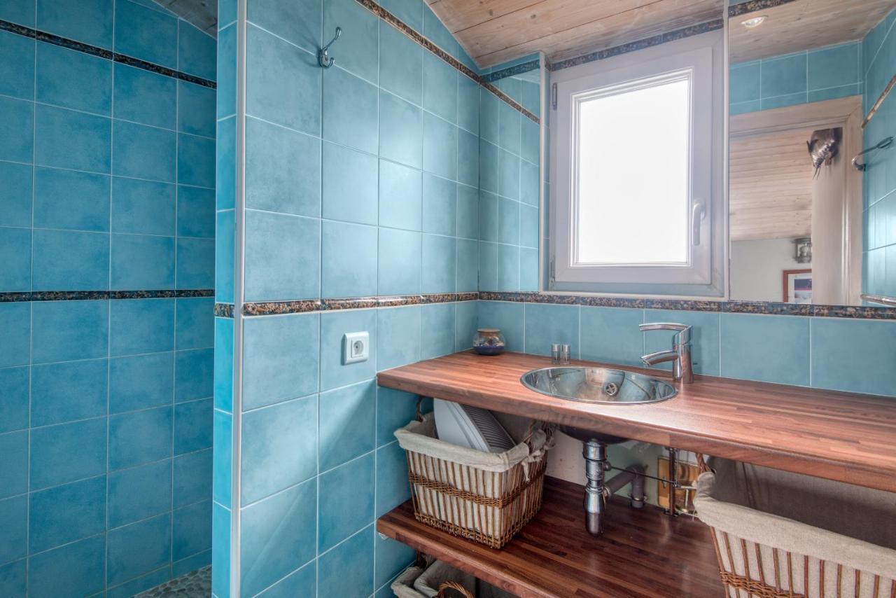 Maison Campanule La Flotte Luaran gambar